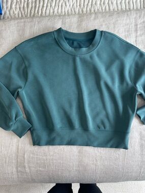 Lululemon Softstreme Perfectly Oversized Cropped Crew